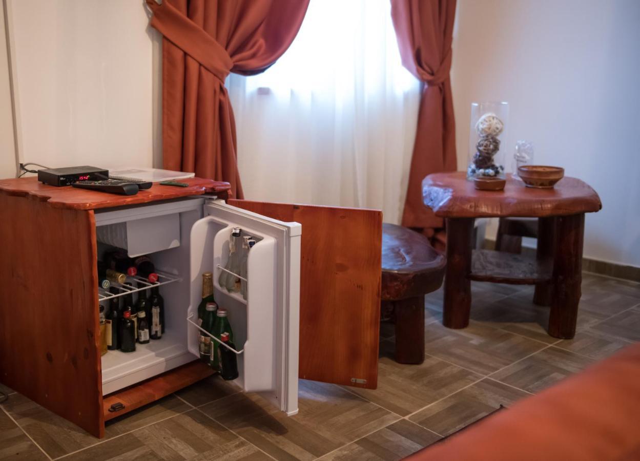 Apartman Beli Zec Apartment Zemun ภายนอก รูปภาพ